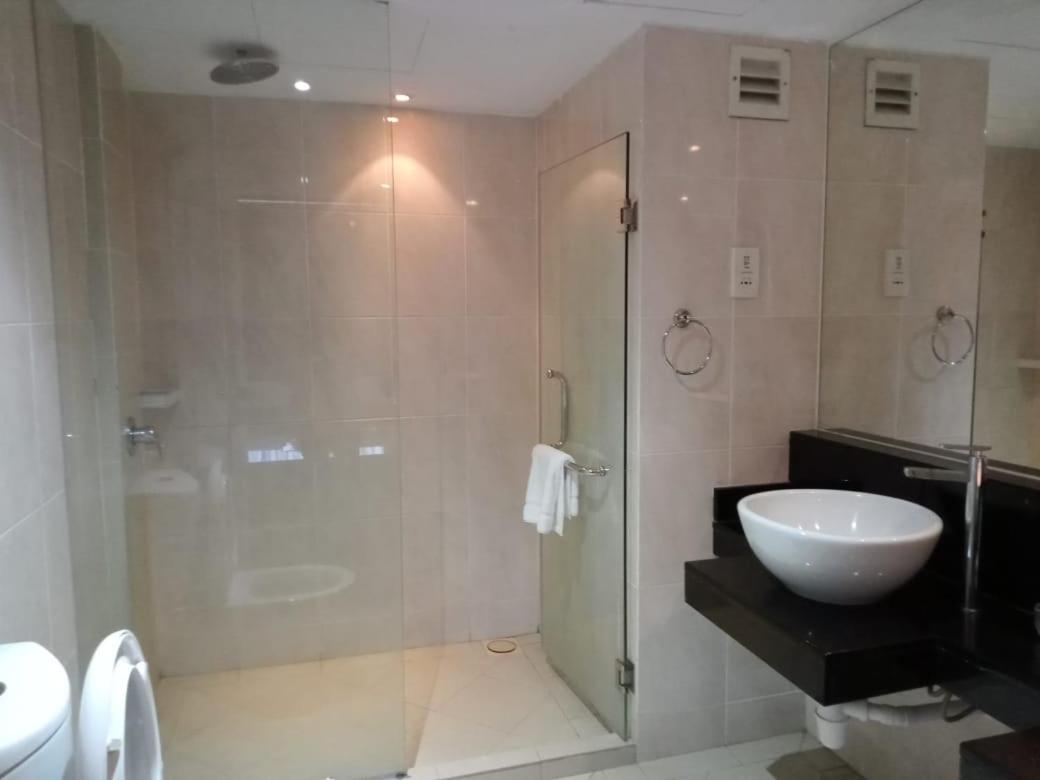 Grand Barakah Hotel Ampang  Bagian luar foto