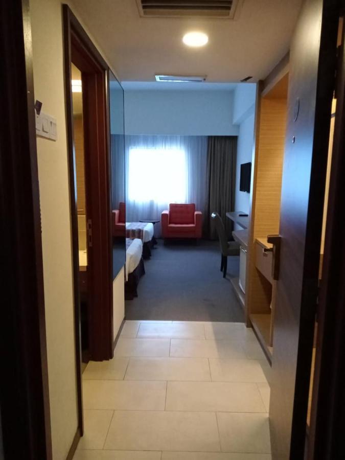 Grand Barakah Hotel Ampang  Bagian luar foto