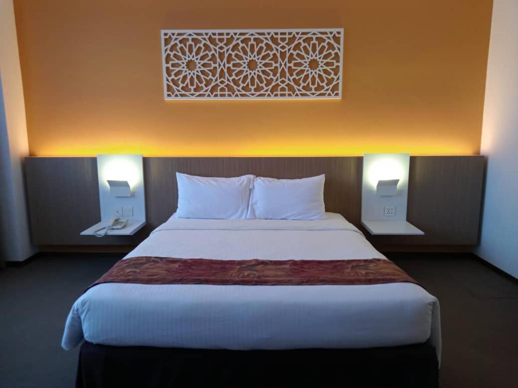 Grand Barakah Hotel Ampang  Bagian luar foto