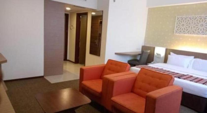 Grand Barakah Hotel Ampang  Bagian luar foto